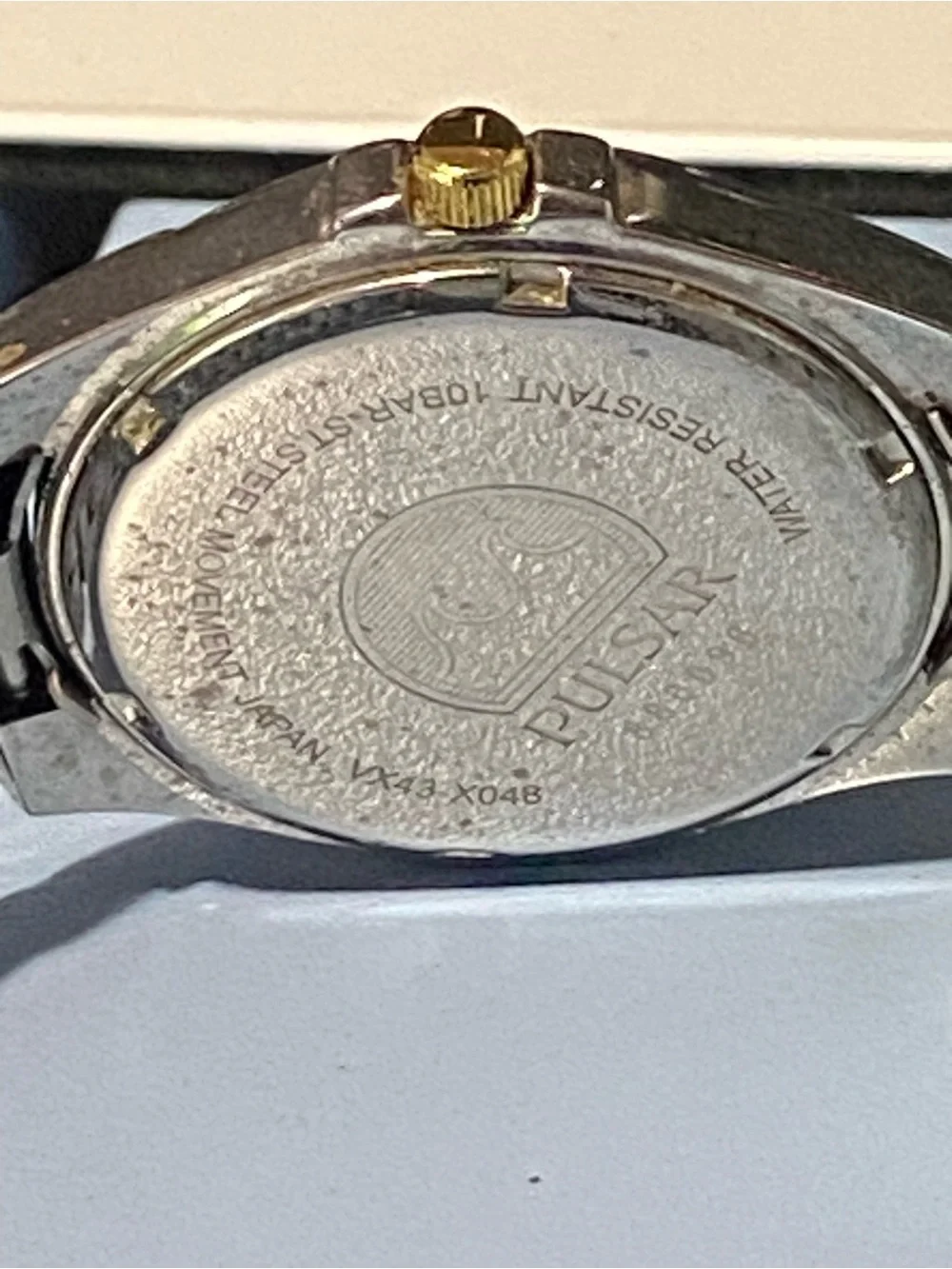 Vintage Men’s Pulsar by Seiko Two Tone Watch Bracelet Band  100m Dive Watch.